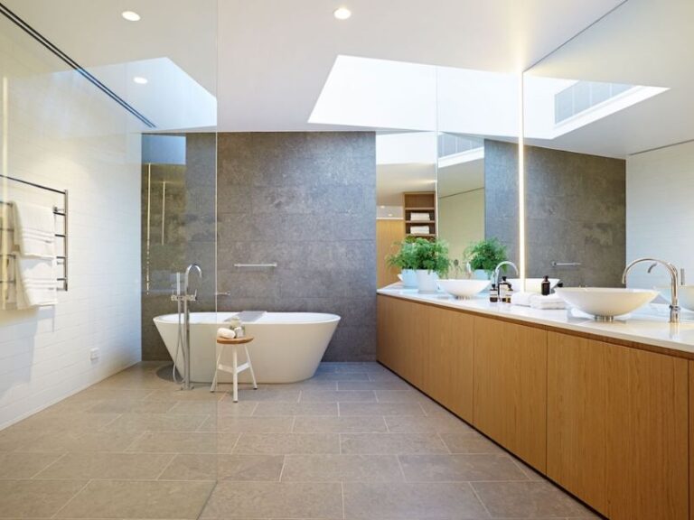 Bathroom Builds and Renovations - Gold Coast Bathrooms & Decks
