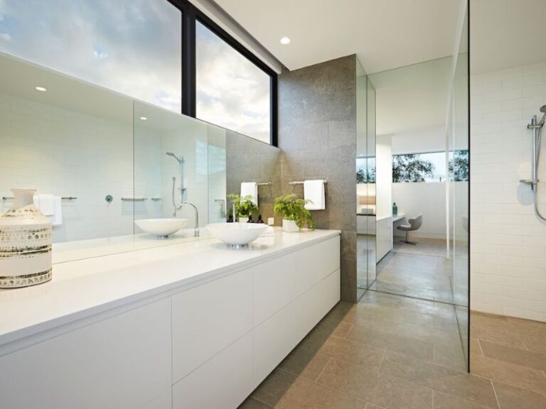 Bathroom Builds and Renovations - Gold Coast Bathrooms & Decks