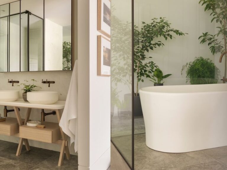 Bathroom Builds and Renovations - Gold Coast Bathrooms & Decks